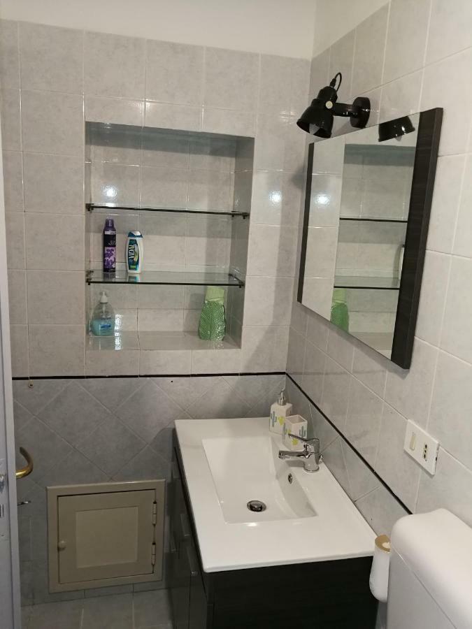 פלרמו Casa Vacanze Nadi מראה חיצוני תמונה